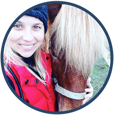 Dr. Richelle Neundorf